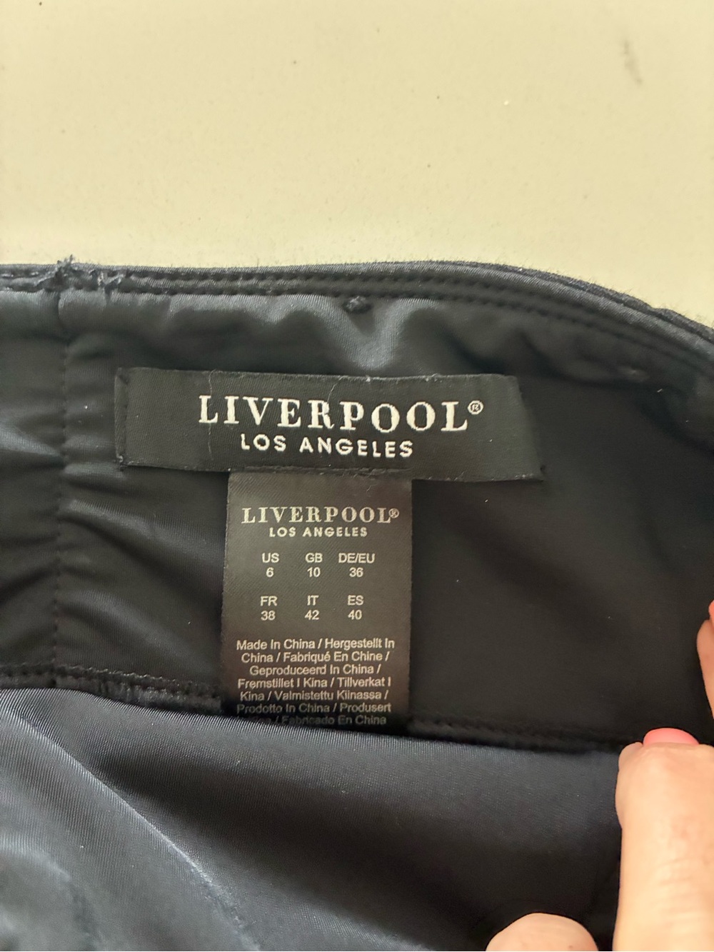 Liverpool Women's Black Skinny Pants